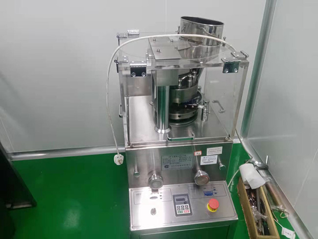 制藥設備4.jpg