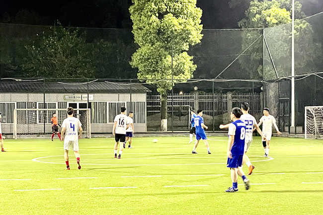 中南藥機與省體育局友誼賽2.jpg 中南藥機與省體育局友誼賽2.jpg